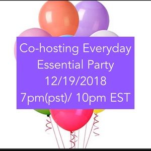 I🎉am Co-hosting Everyday Essentials on 12/19/18